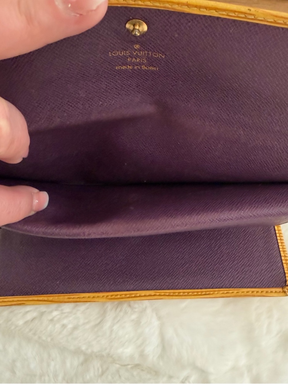Louis Vuitton Yellow Epi  Wallet Clutch - Picture 7 of 13